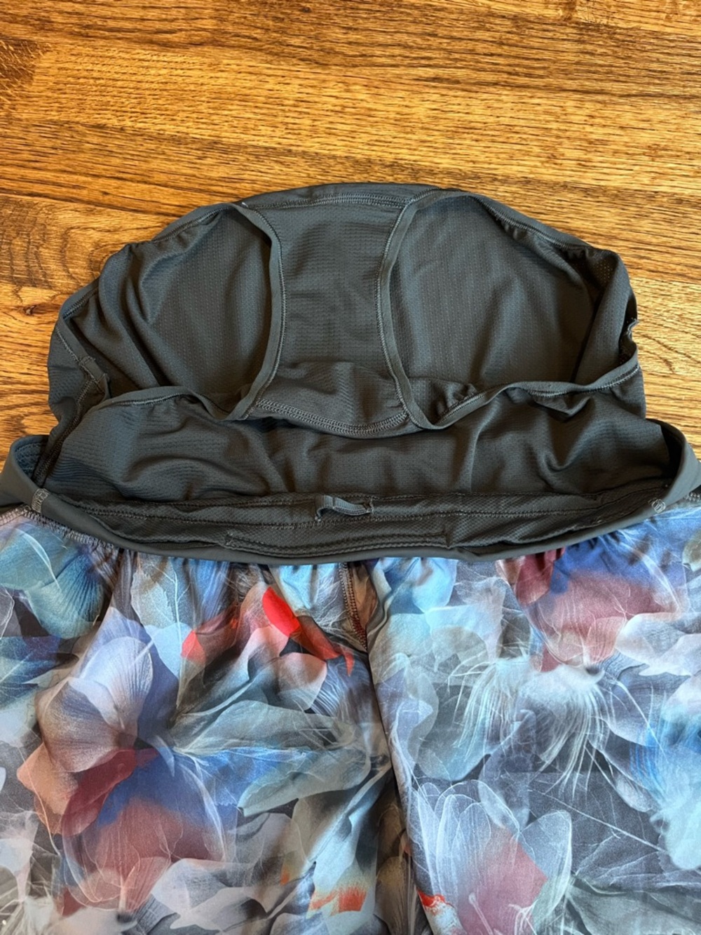 lululemon Fast and Free Butterfly High Rise Classic 3” Shorts - Picture 6 of 8